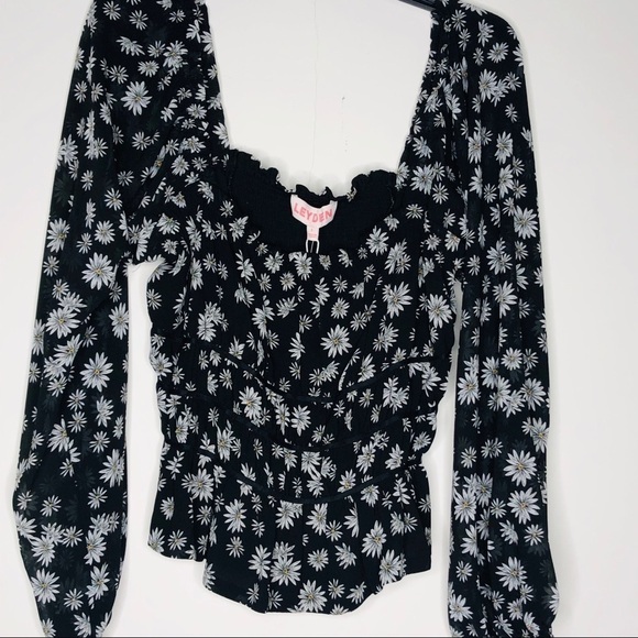 𝅺leyden Daisy floral cropped top. Large - Picture 3 of 8